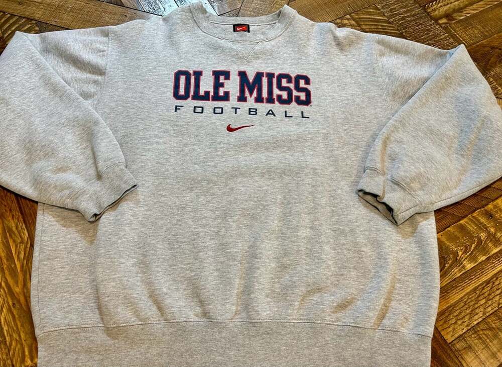 Vintage Nike Team Ole Miss Rebels Football Gray Crewneck Sweatshirt XL
